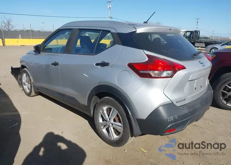 2018 Nissan Kicks S z USA, uszkodzony, nr VIN 3N1CP5CU2JL522012